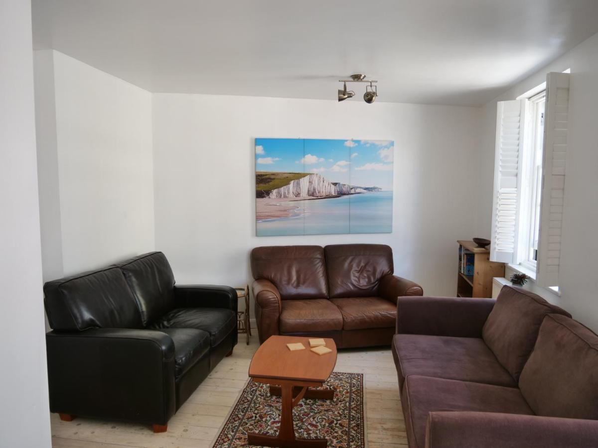 Luxury 3 Bathroom Cinema And Sauna Seaford Extérieur photo